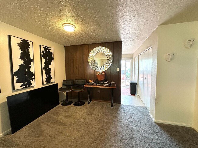 Building Photo - Rent-ready this July: 2 Bedroom and 1 Bath...