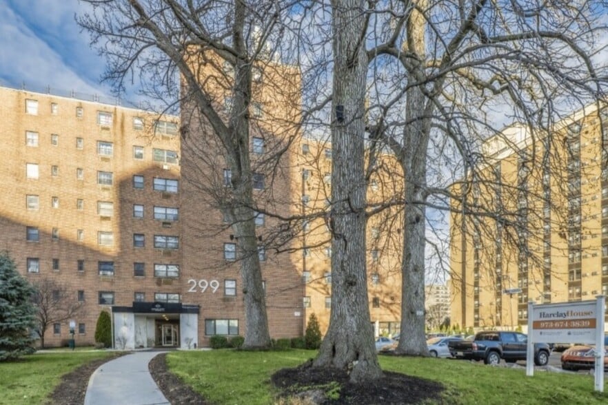 Harclay House Apartments 299 S Harrison St East Orange NJ 07018