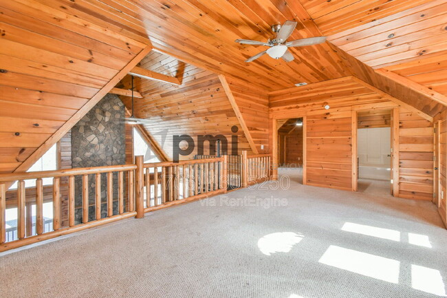 Building Photo - 461 River Estates Rd