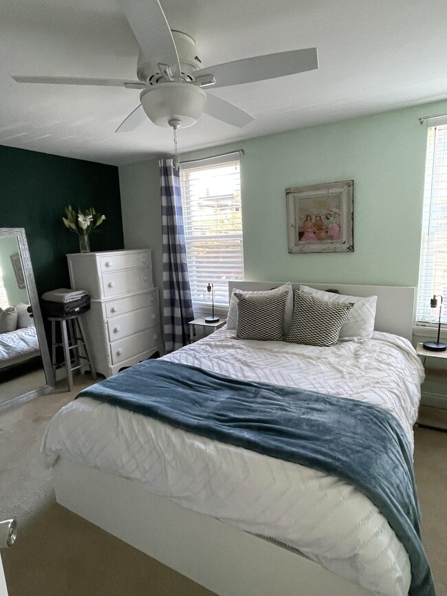 Building Photo - 1326 E Susquehanna Ave