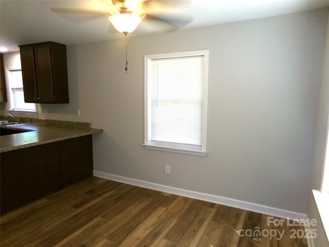 Building Photo - 40119 NC-740