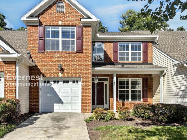 Primary Photo - Beautiful 3-Bedroom Home with Garage / Pet...