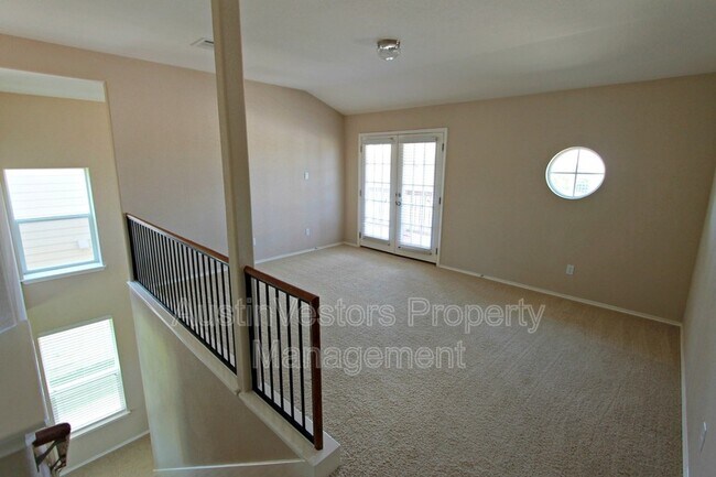 Building Photo - 11125 Old Quarry Rd