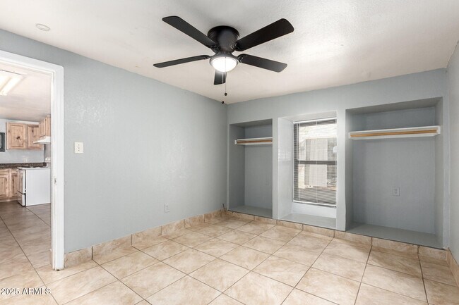 Building Photo - 1920 W Tonto St