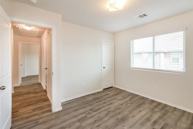 Building Photo - 16922 Lacey Bell Ln