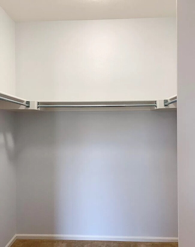 Building Photo - 7130 Simms St