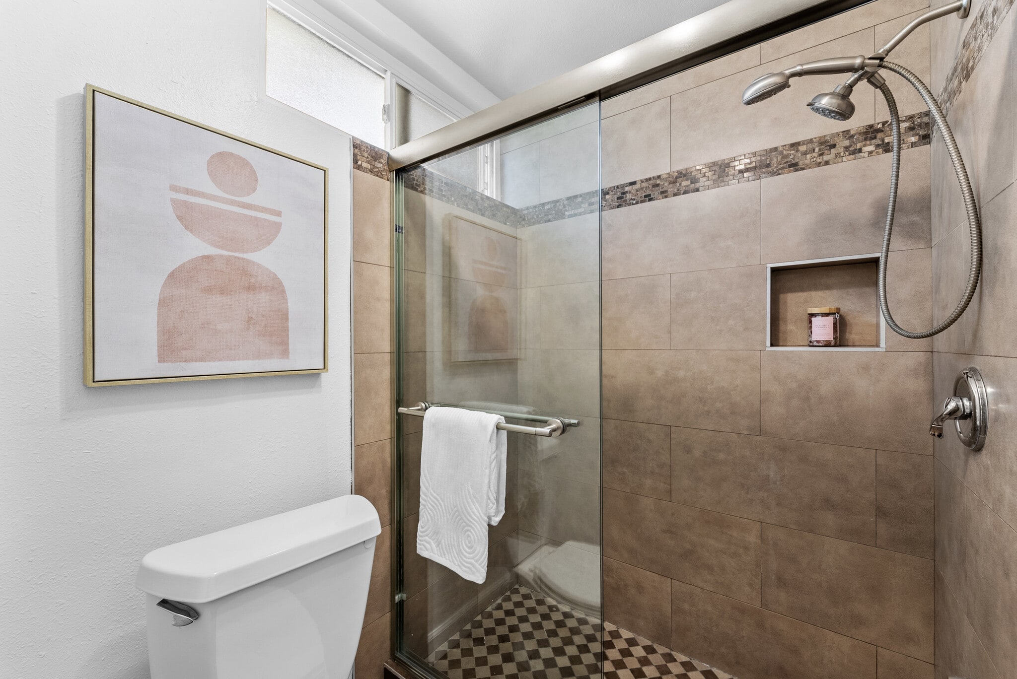 Building Photo - 1885 Veteran Ave