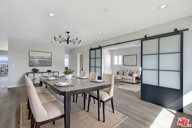 Building Photo - 4151 Don Mariano Dr