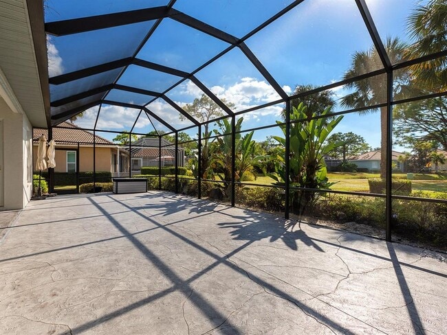 Building Photo - 2319 Falcon Trace Ln