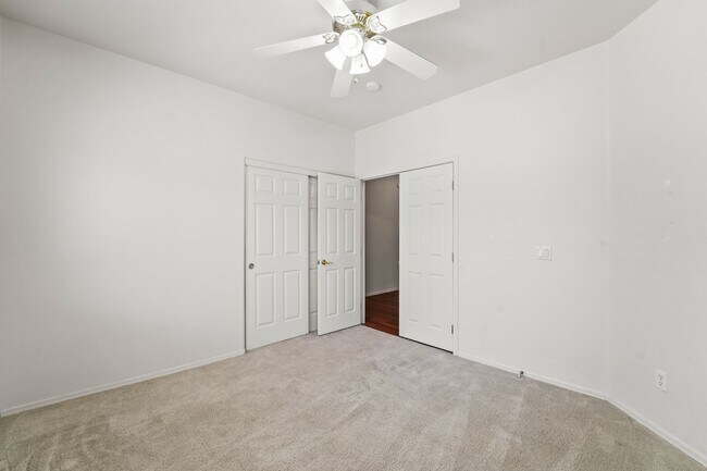 Building Photo - Your Goodyear Retreat Awaits – Updated 4BR...