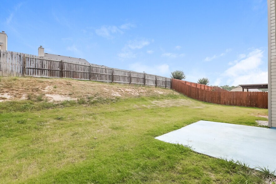 Building Photo - 1446 Dillard Heights Dr