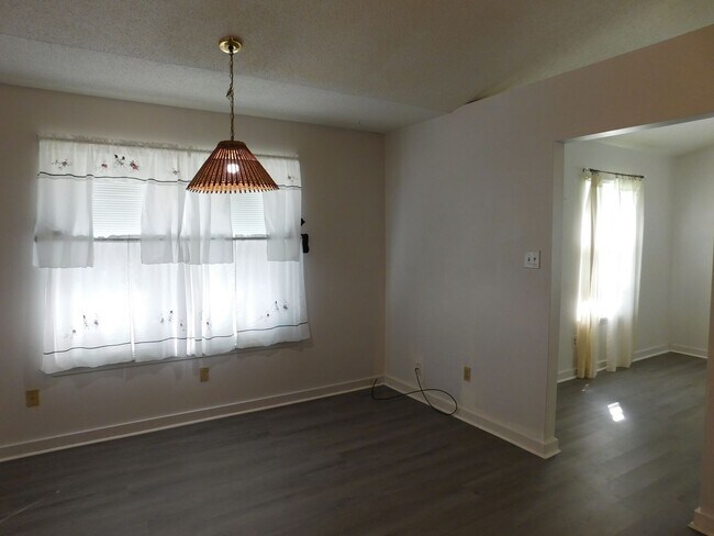 Building Photo - 3611 Windy Trail