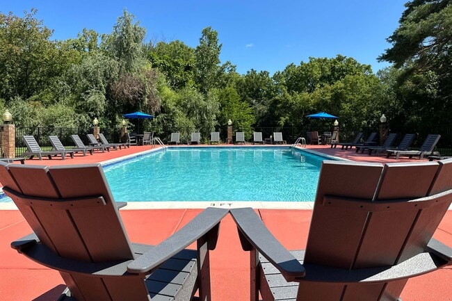 Primary Photo - Manchester West