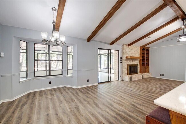 Building Photo - 308 Sequoia Trail