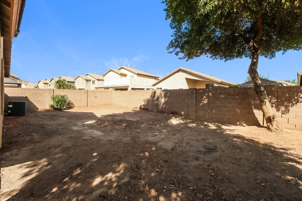 Building Photo - 13402 W Watson Ln