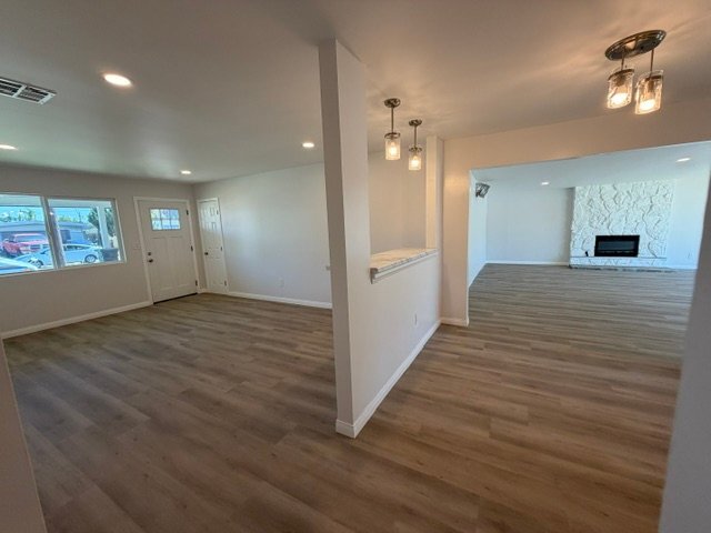 Building Photo - 828 Hemlock Ave