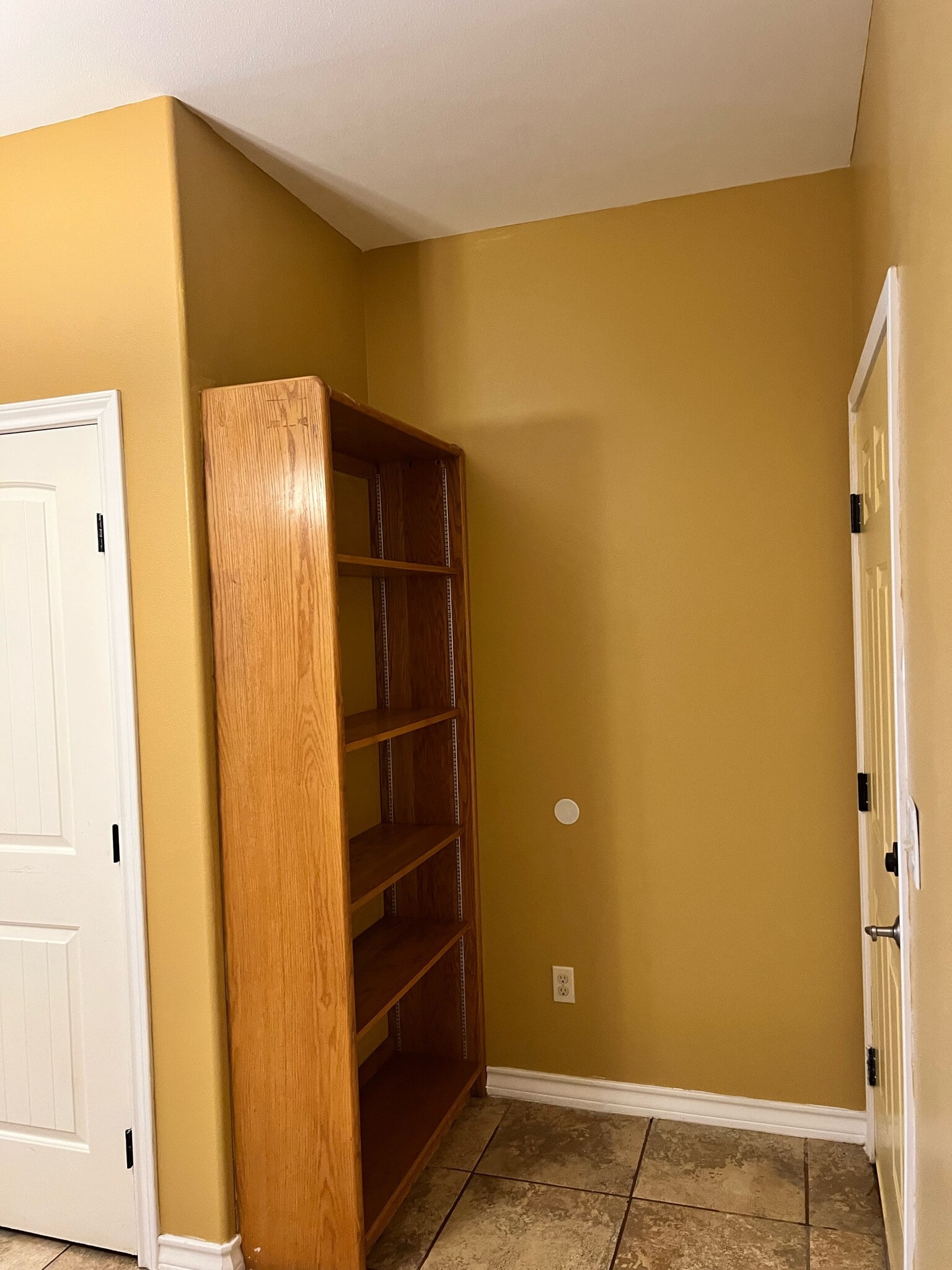 Building Photo - 12 Chaparral St