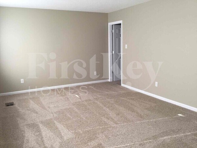 Building Photo - 4991 Delaney Valley Dr