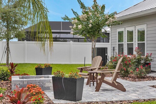 Building Photo - Live Where Others Vacation, Welcome to Beachwalk!