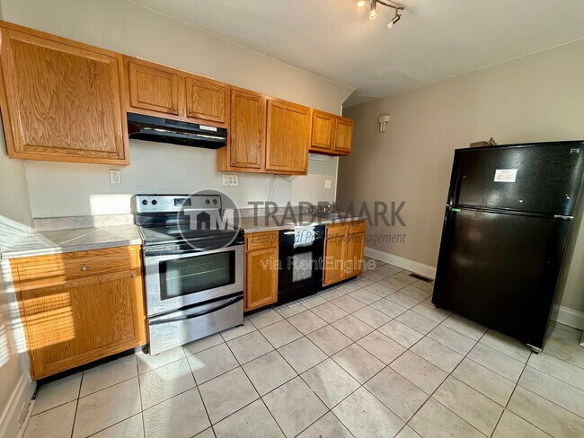 Building Photo - 2246 N 4th St