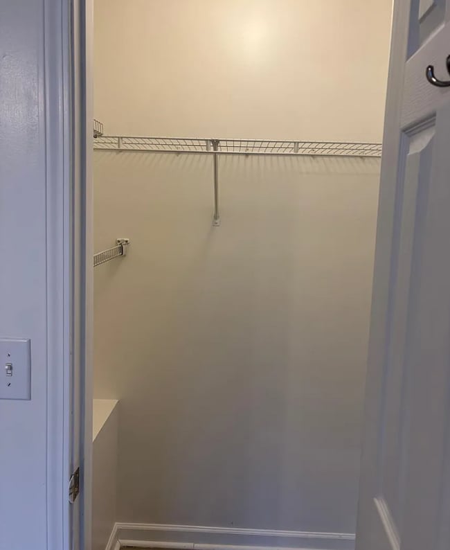 Building Photo - Bright & Move-In Ready Home with Private Backyard in the Heart of Dacula – Near Parks, Schools & ...