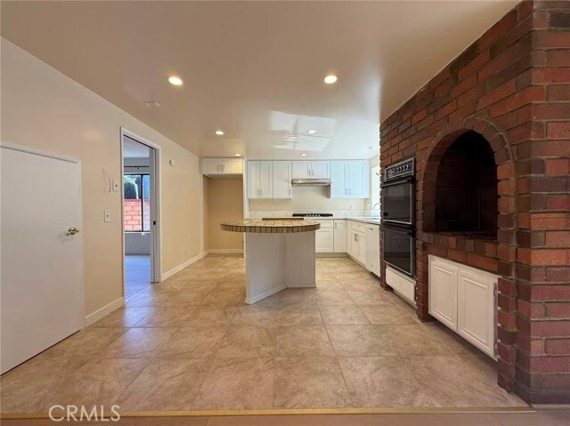 Building Photo - 724 Barnum Way