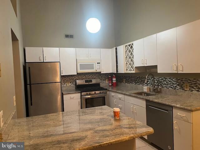 Building Photo - 812 Eagles Chase Dr