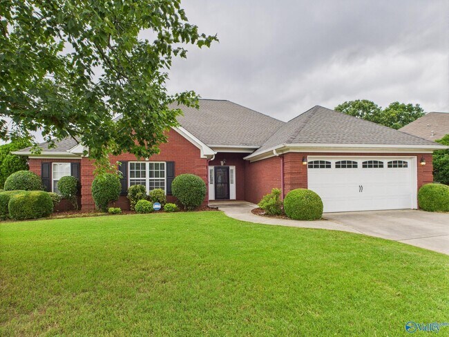 Building Photo - 122 Bellingham Dr