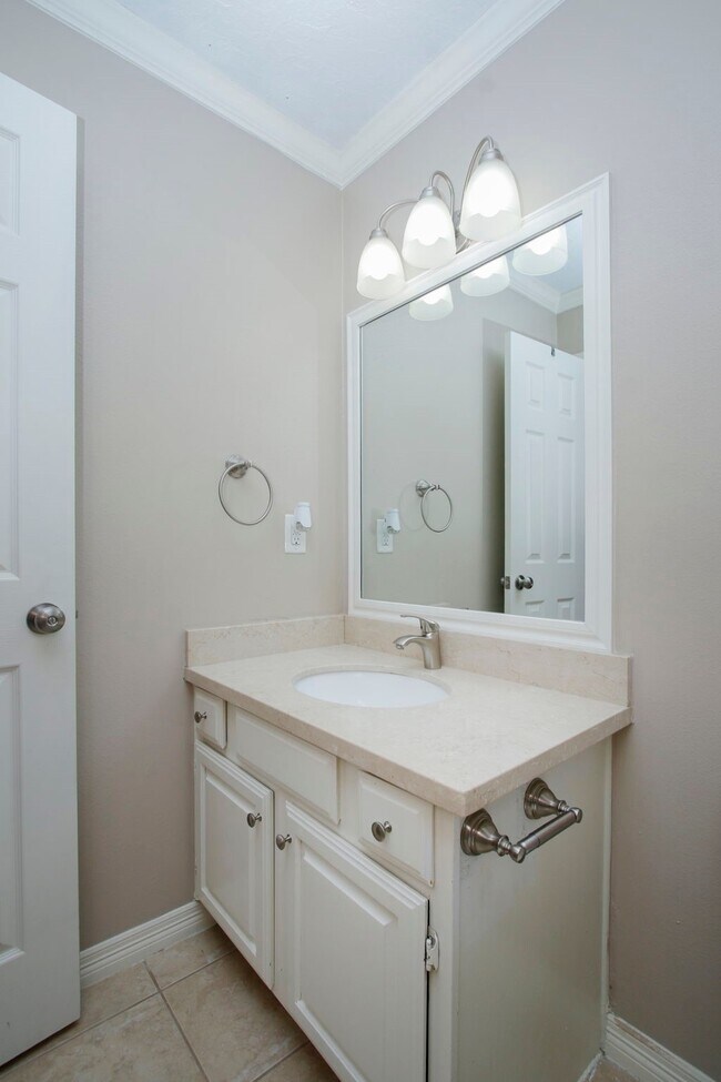 Building Photo - 3731 Windy Haven Dr