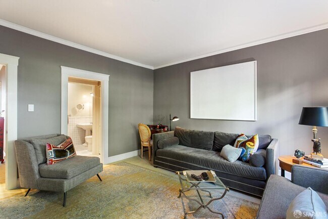 Building Photo - 67 Divisadero St