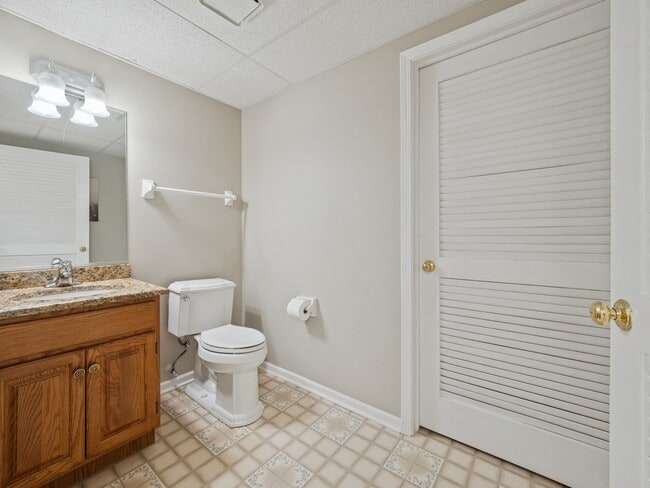 Building Photo - 1134 S Hiddenbrook Trail