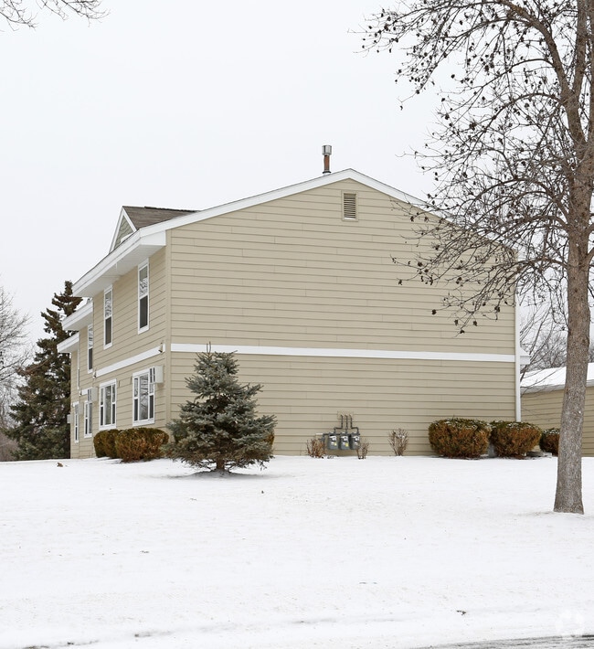Building Photo - Cliff Hill Townhouses