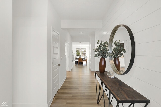 Building Photo - 7259 Firestone Rd