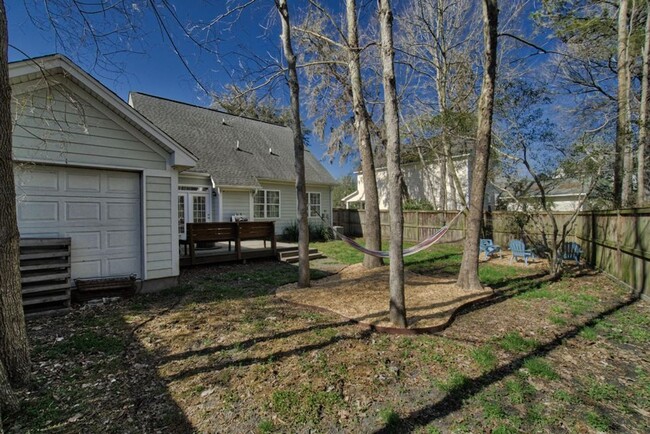 Building Photo - Cozy Cape Cod Home