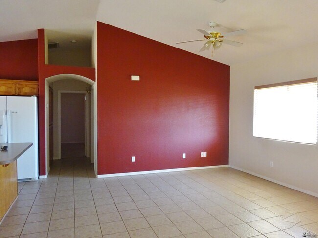 Building Photo - 9674 E 38th Pl