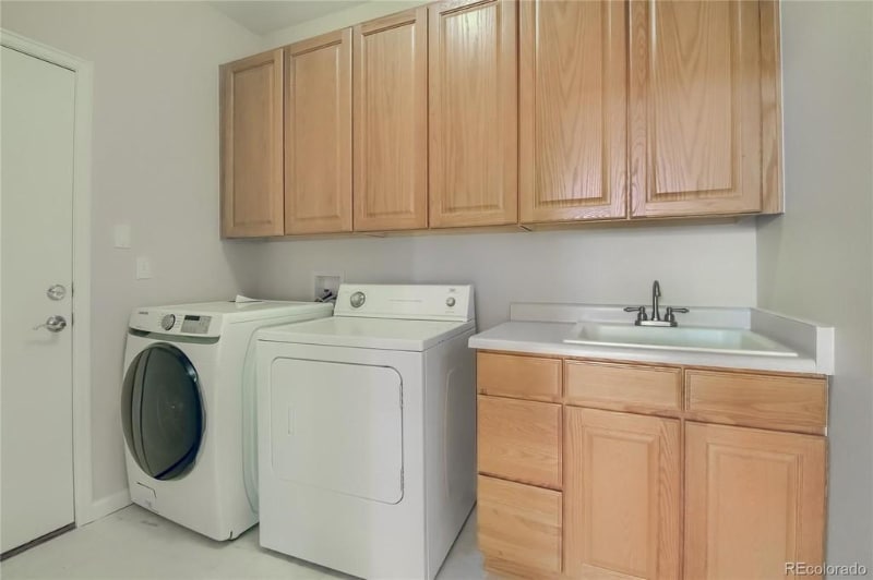 Building Photo - 2999 E 135th Pl