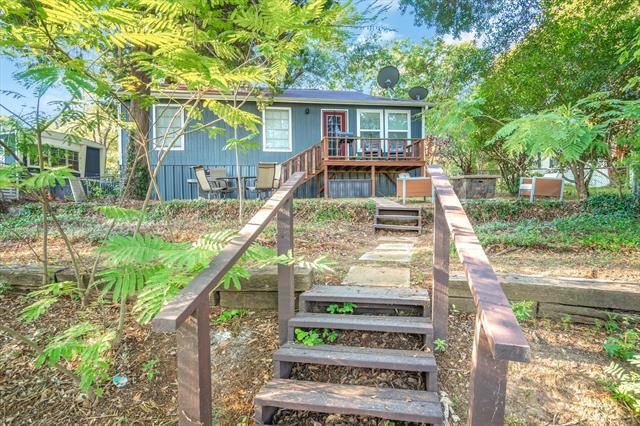 Building Photo - 140 Lynn Creek Dr