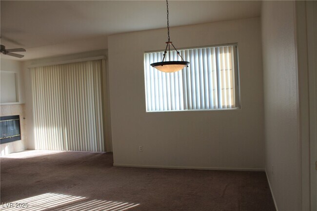 Building Photo - 2325 Windmill Pkwy
