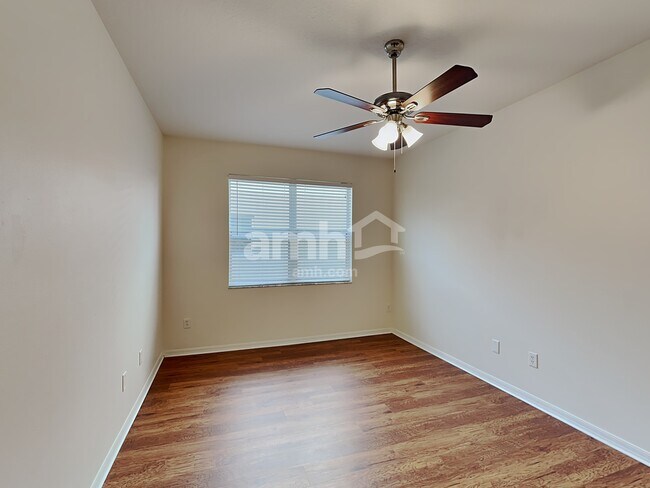 Building Photo - 1609 Delano Trent St