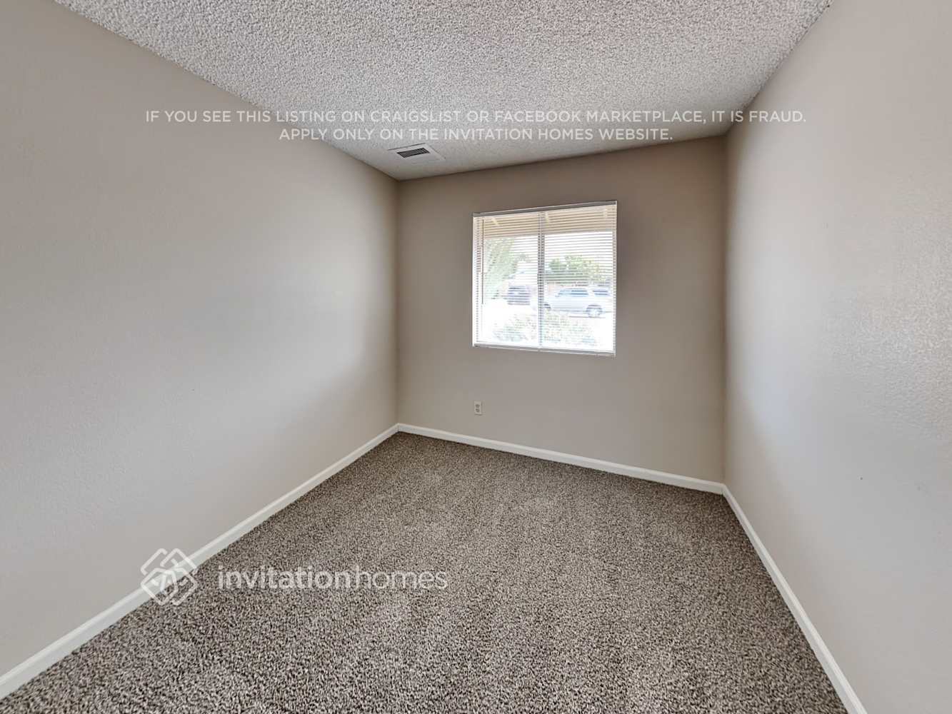 Building Photo - 17846 N 34th Dr