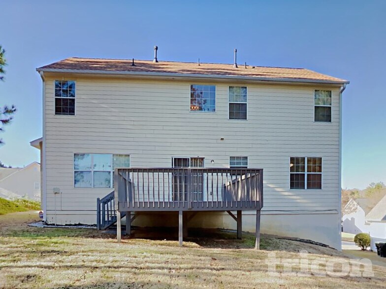 Building Photo - 7929 Village Pass