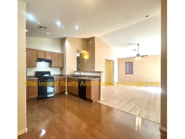 Building Photo - 8332 S Lost Mountain Rd