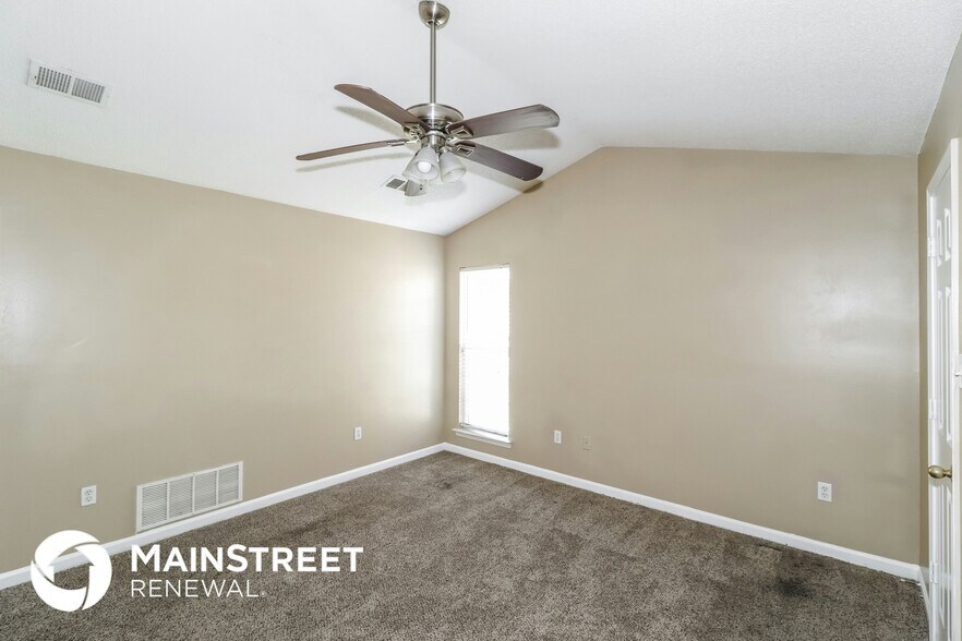 Building Photo - 6677 Kentbrook Dr