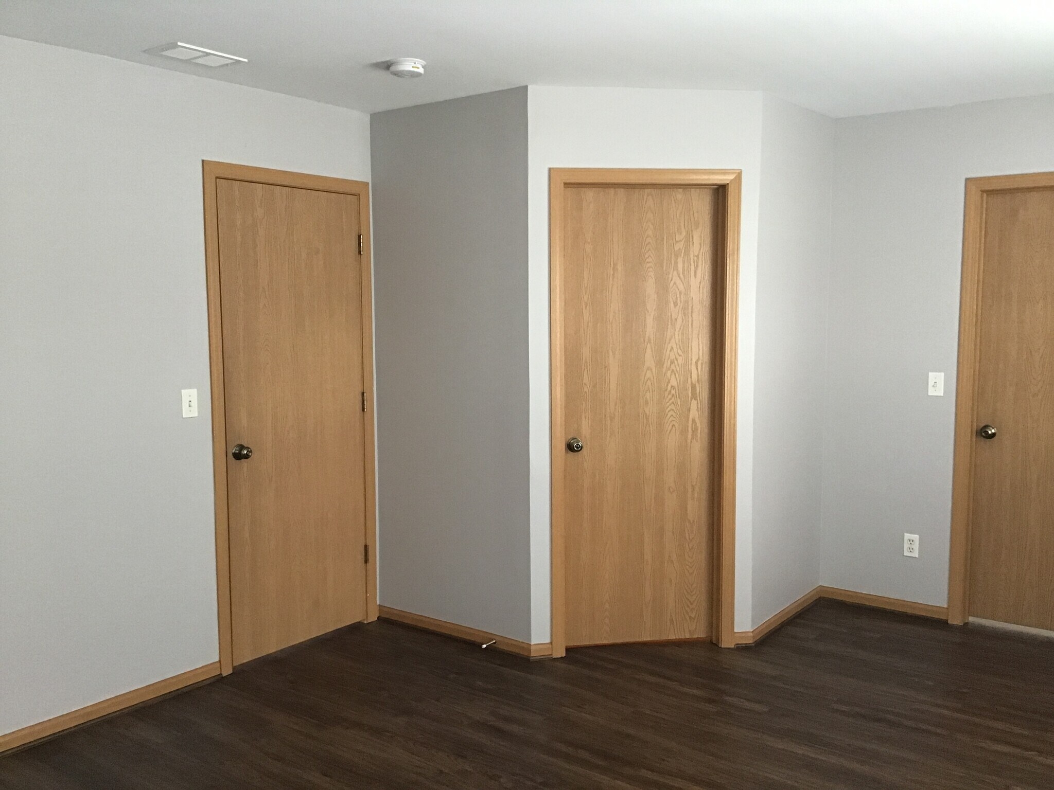 Building Photo - 21343 Earhart Ct