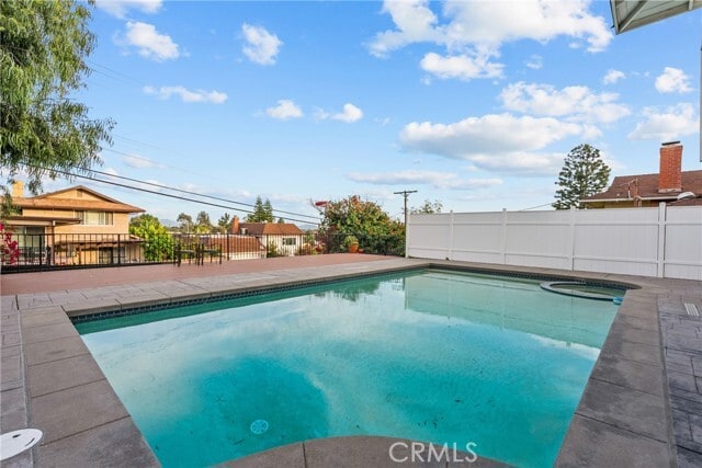 Building Photo - 9558 Swinton Ave