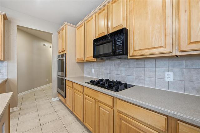 Building Photo - 2505 Mallard Ct