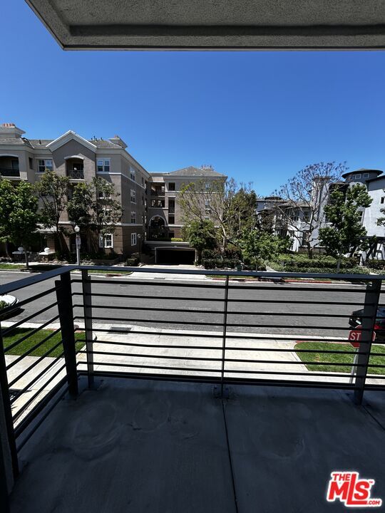 Building Photo - 13045 Pacific Promenade