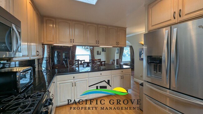 Building Photo - Family Living with Coastal Views