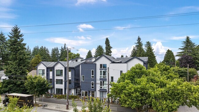 Building Photo - Hip and Modern Townhome In Greenwood!  Two bedrooms plus Flex Space Room