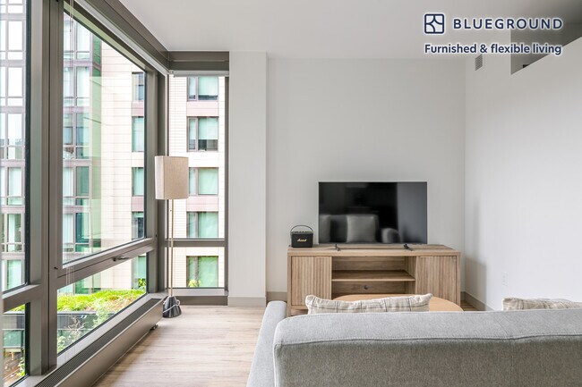 Building Photo - 89 E Dedham St